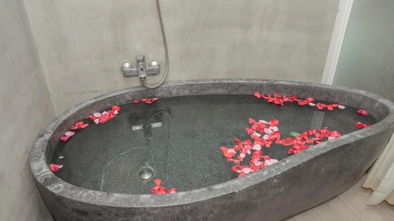פנום פן Monsoon Bassac Hotel מראה חיצוני תמונה