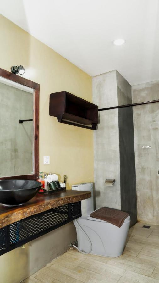 פנום פן Monsoon Bassac Hotel מראה חיצוני תמונה